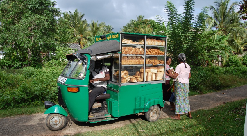 Sri Lanka’s bread vans: Bearers of short eats and happiness