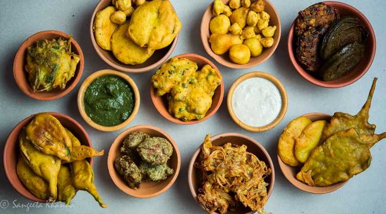 From Fulouri to Mungodi : The lost pakodas of Hindustan