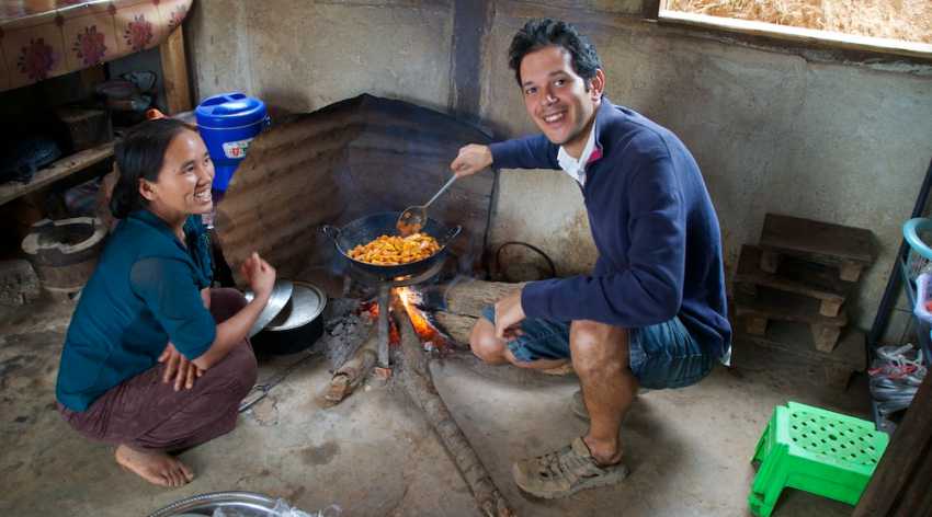 Cooking with Pumpkin Curry with Saing Oo