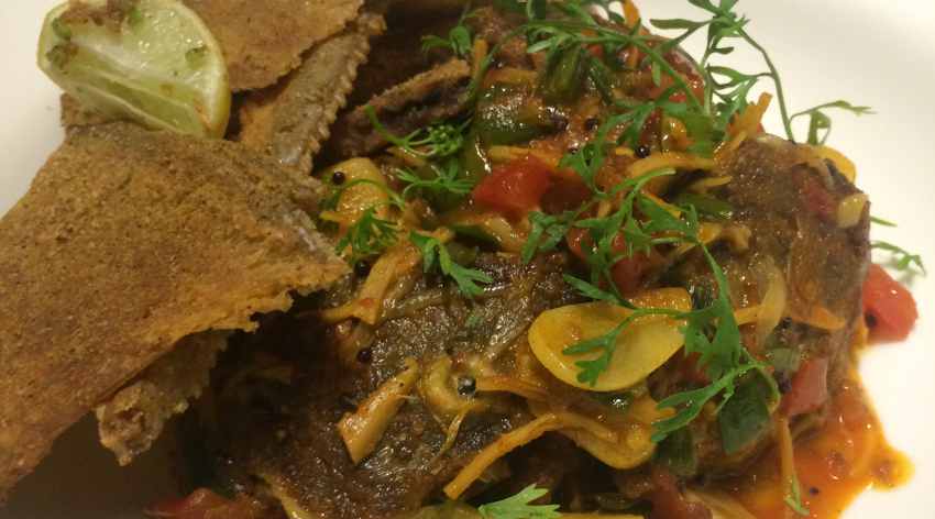 Fish Head Masala with Crispy Fried Fish Bones