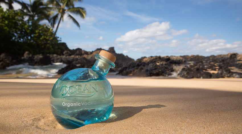 OCEAN Bottle Credit Jessica Pearl5