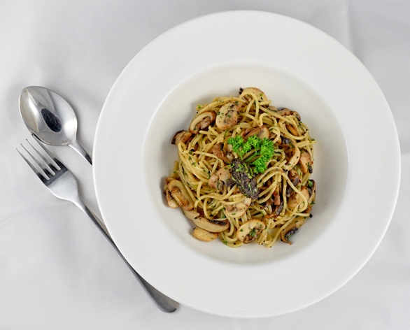 Truffle Spaghetti at The Sassy Spoon Nariman Point.j