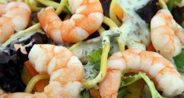 Recipe: Lemon prawns with spinach